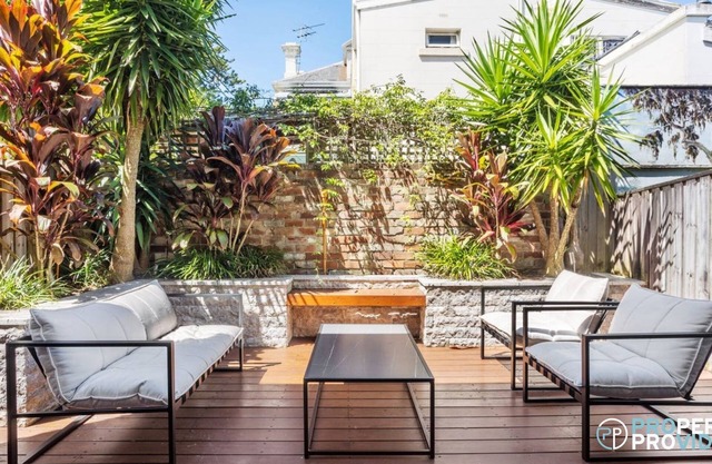 Little Manly Hideaway, luxury apartment in Manly