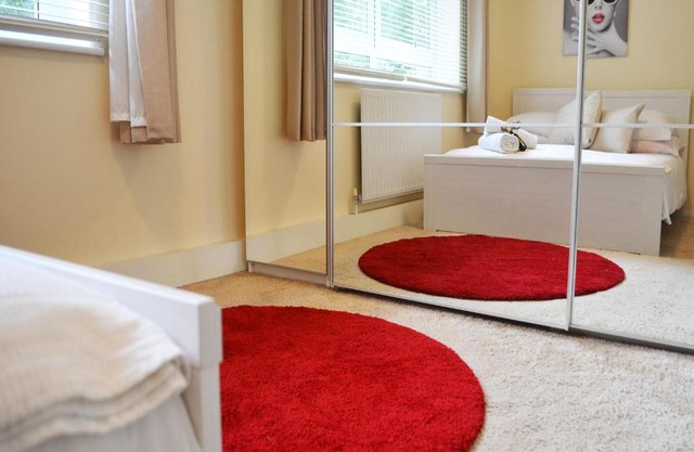 Little Venice Room