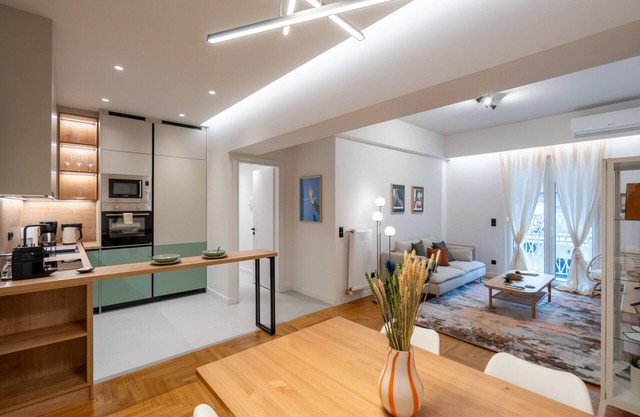 LIV - Modern Heavenly Retreat in Exarcheia