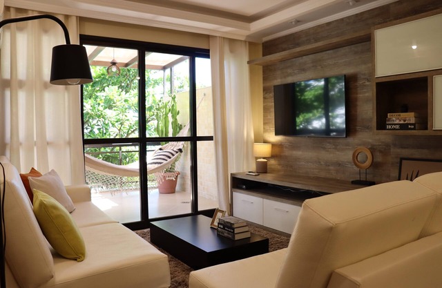 Local 301 Apartment