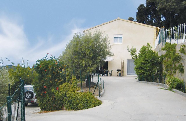 Located in the hinterland of the wide Gulf of Sagone, the charming village of Coggia attracts with a