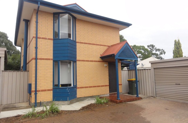 Location, Location, Location and a comfy space townhouse all in one