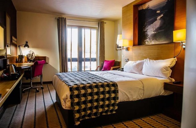 Lodge at Bristol