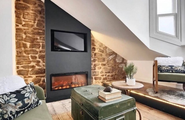 Loft on the Bay - Exquisite Sea Front Stay