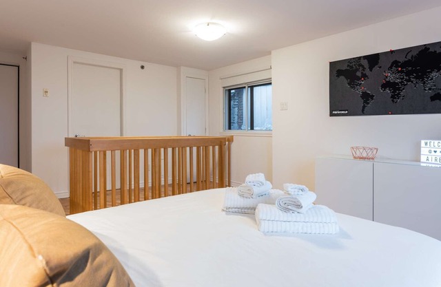 Lofts aylwin - designer open space newly renovated
