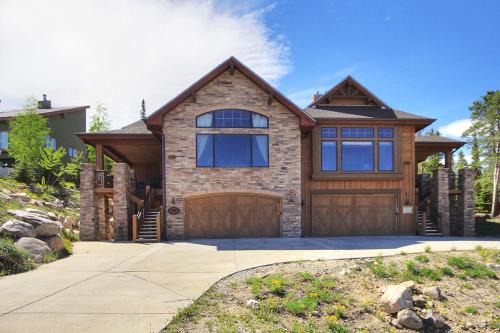 Lofty Fox Villa Townhouse