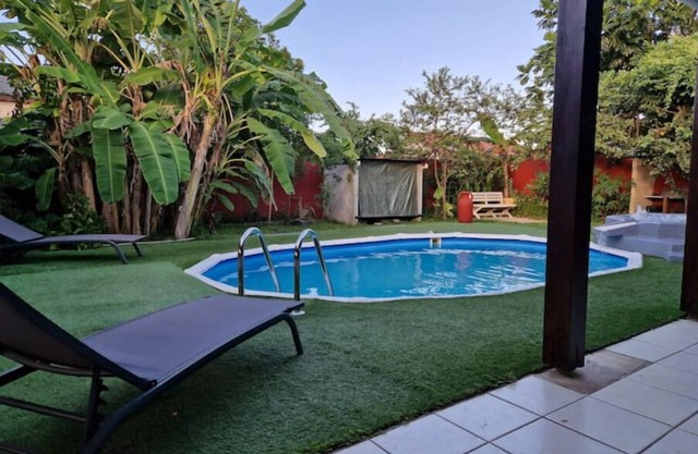 Logement Entier, Équipé D'une Piscine, Piscine à Bulles, Privée