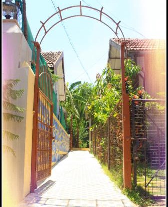 Lonavala Spacious Cottage with THREE Secured Bedrooms