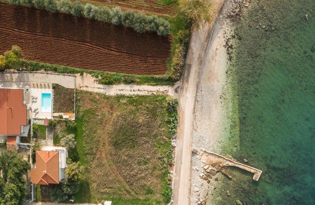 Look forward to your vacation in the house by the sea.