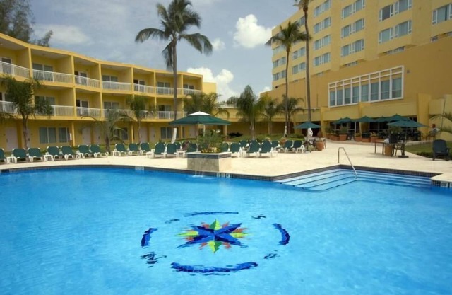 Look No Further! Surfing, Wildlife Viewing, Fishing, Shopping Water Sports