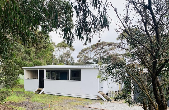 Looking for a simple beach shack - within 1 km of the beach.