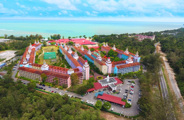 Lotus Desaru Beach Resort & Spa