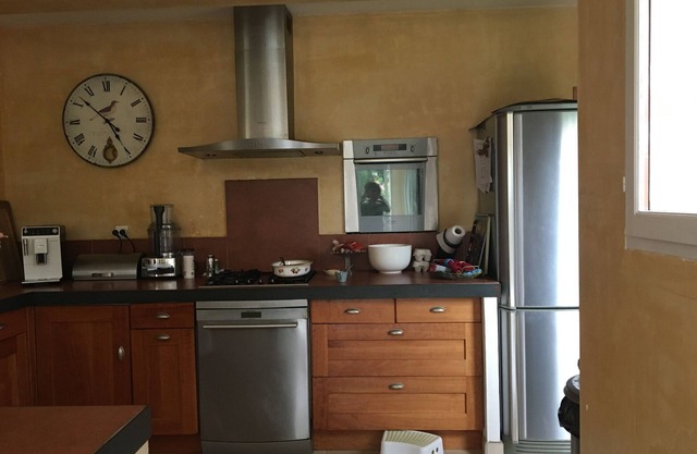 Lourmarin Luberon villa with pool