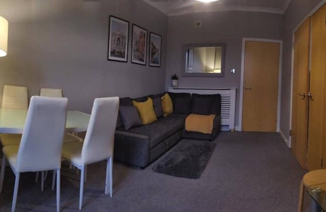 Lovely 1 Bedroom Apartment