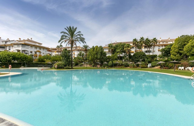 Lovely 2 Bed in Dama de Noche Pool + Wifi - RDR220