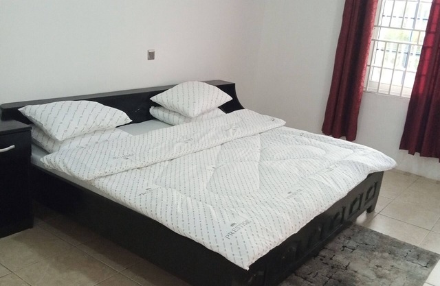 Lovely 2 bedrooms house unit 4