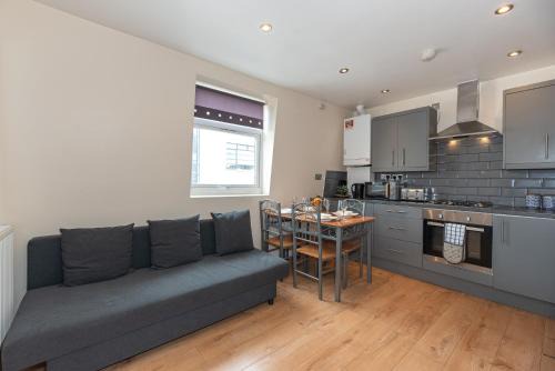 Lovely 3 bed apartment in the City of London