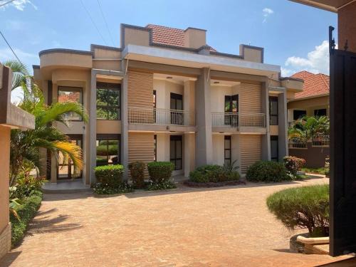 Lovely 4Bedroom Home in Akright - Tara Residence Akright