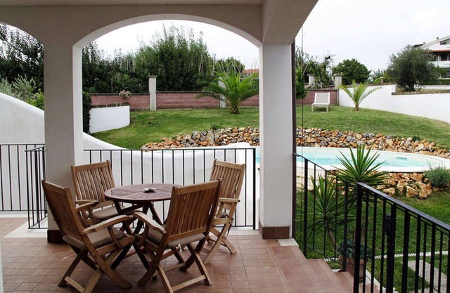 Lovely apartment for 4 guests with WIFI, pool and TV
