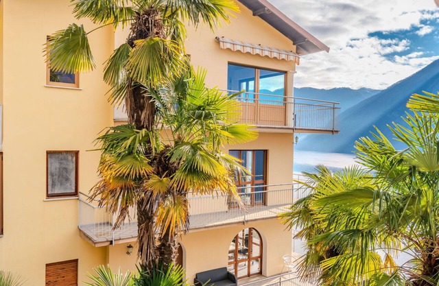 Lovely apartment for 6 people with WIFI, TV, balcony and pets allowed