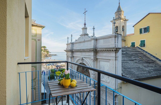 Lovely apartment for 3 people with WIFI, A/C, TV, balcony and parking