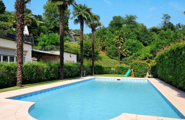 Lovely apartment for 4 people with WIFI, pool, TV and balcony
