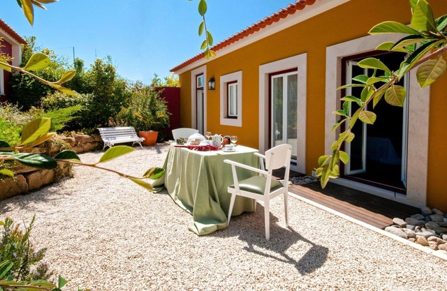 Lovely apartment for 5 people with WIFI, A/C, TV and terrace