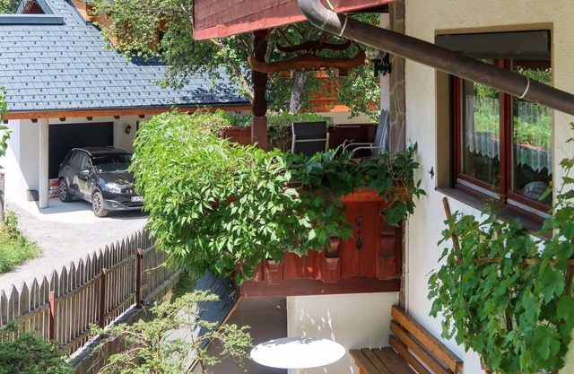 Lovely apartment for 7 people with WIFI, TV and balcony