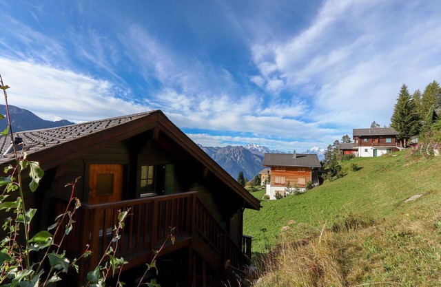 Lovely apartment for 6 guests with WIFI, TV and balcony