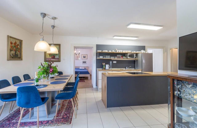 Lovely apartment in Porec with kitchen
