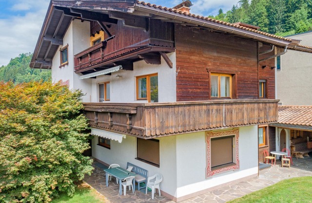 Lovely group accommodation with sauna