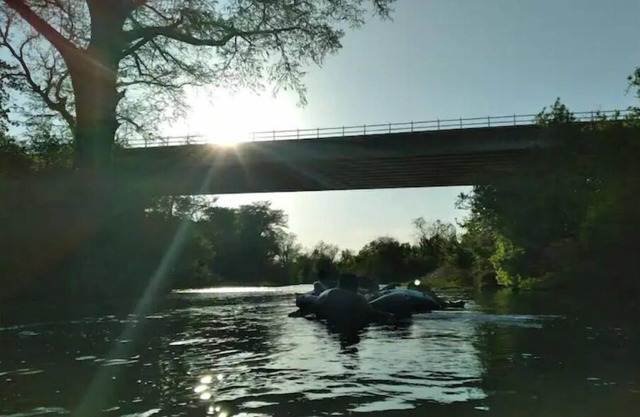 Lovely Cozy Country Home 3/2 TXSTU/walk to TXST Tubes/Don's Fish/Float the River