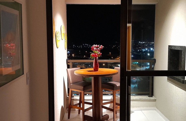 LOVELY FIT BEAUTIFUL VISTA HOME CLUB BETO CARRERO