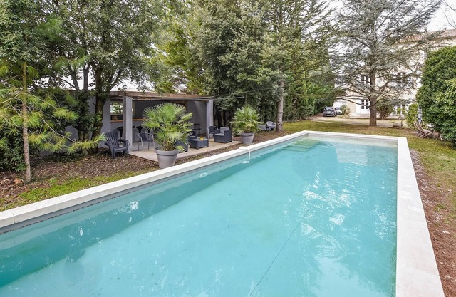 Lovely home in Entraigues-sur-la-Sorg