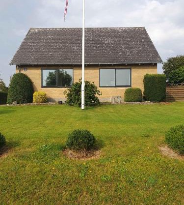 Lovely Holiday Home With Views Of Fields