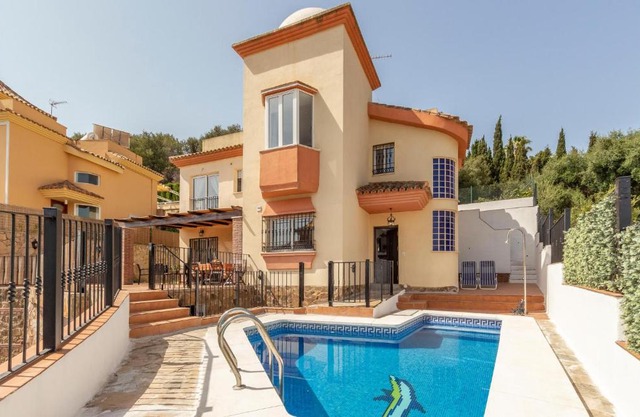 Lovely Home In Benalmádena