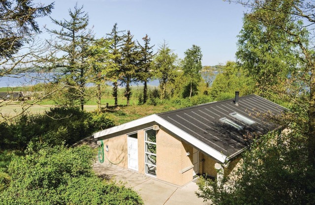 Lovely home in Farsø with kitchen