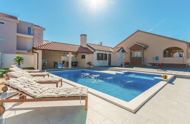 Lovely home in Biograd na Moru