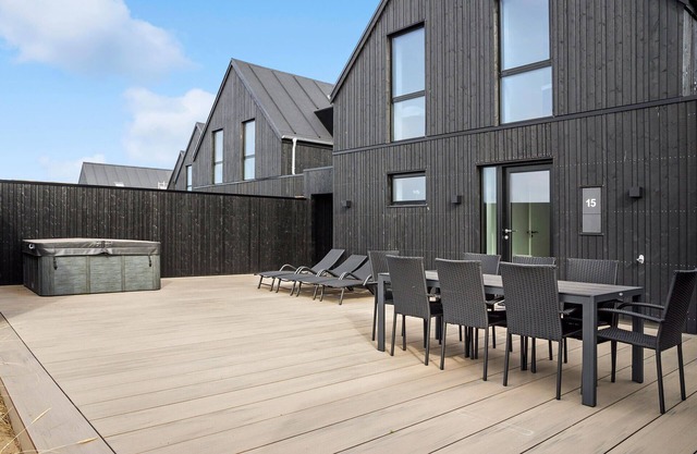 Lovely home in Skagen with kitchen