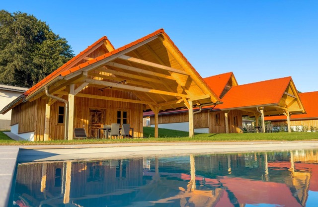 Lovely home in Stainz with heated swimming pool