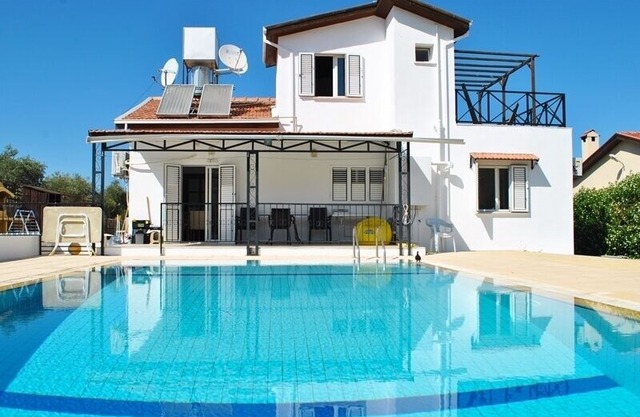 Lovely villa within the walking distance to kyrenia city centre