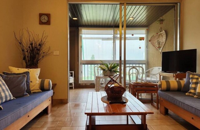 Lovely1BR Chalet in TabarjaBeach w/view
