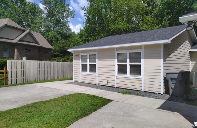 Low $, safe, clean 2b/1ba, S.E Charlotte, 28226,ext. stay OK, pets OK, DISCOUNTS
