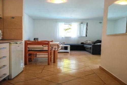 Lumbarda Resort Apartments - Comfort One Bedroom Apartment C4
