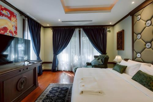 Lunar Mansion Hotel - โรงแรม ลูน่า แมนชั่น เชียงใหม่