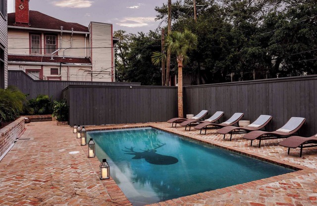 Lush Garden District Units With Shared Heated Pool