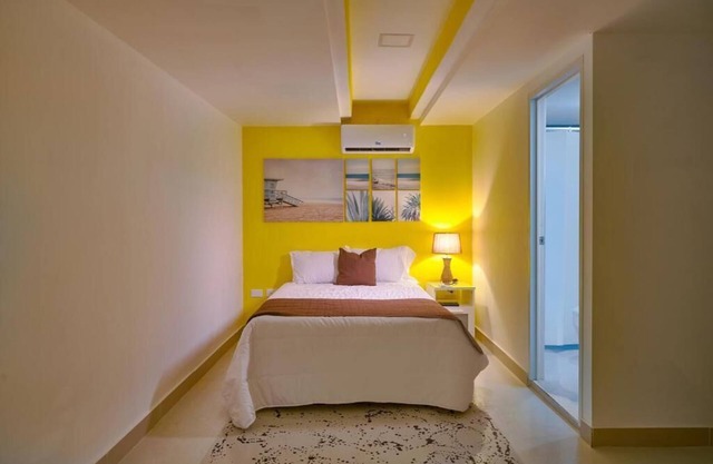 Lux on Sky: Jacuzzi with a 180-degree view of the sea