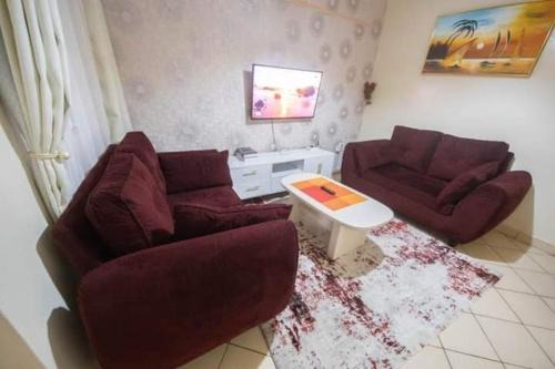 Lux Suites Attic Place Apartments