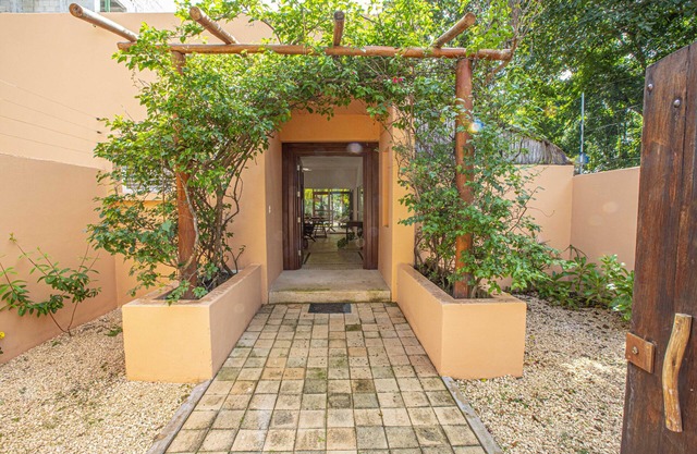 Luxe 6-Bedroom Villa with Private Pool in the Heart of Tulum's La Veleta!