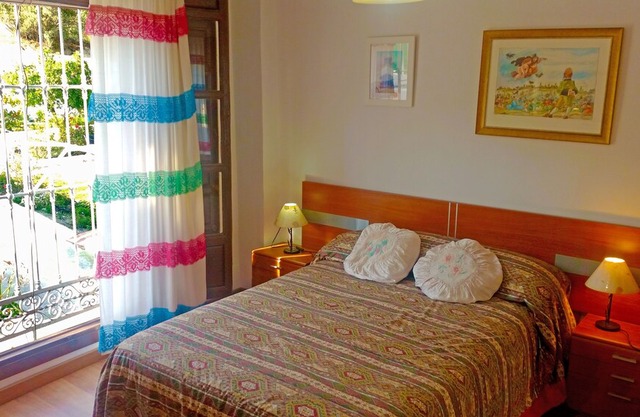 Luxurious 19th Century Villa with Orange Fountains Gardens and Private Pool
